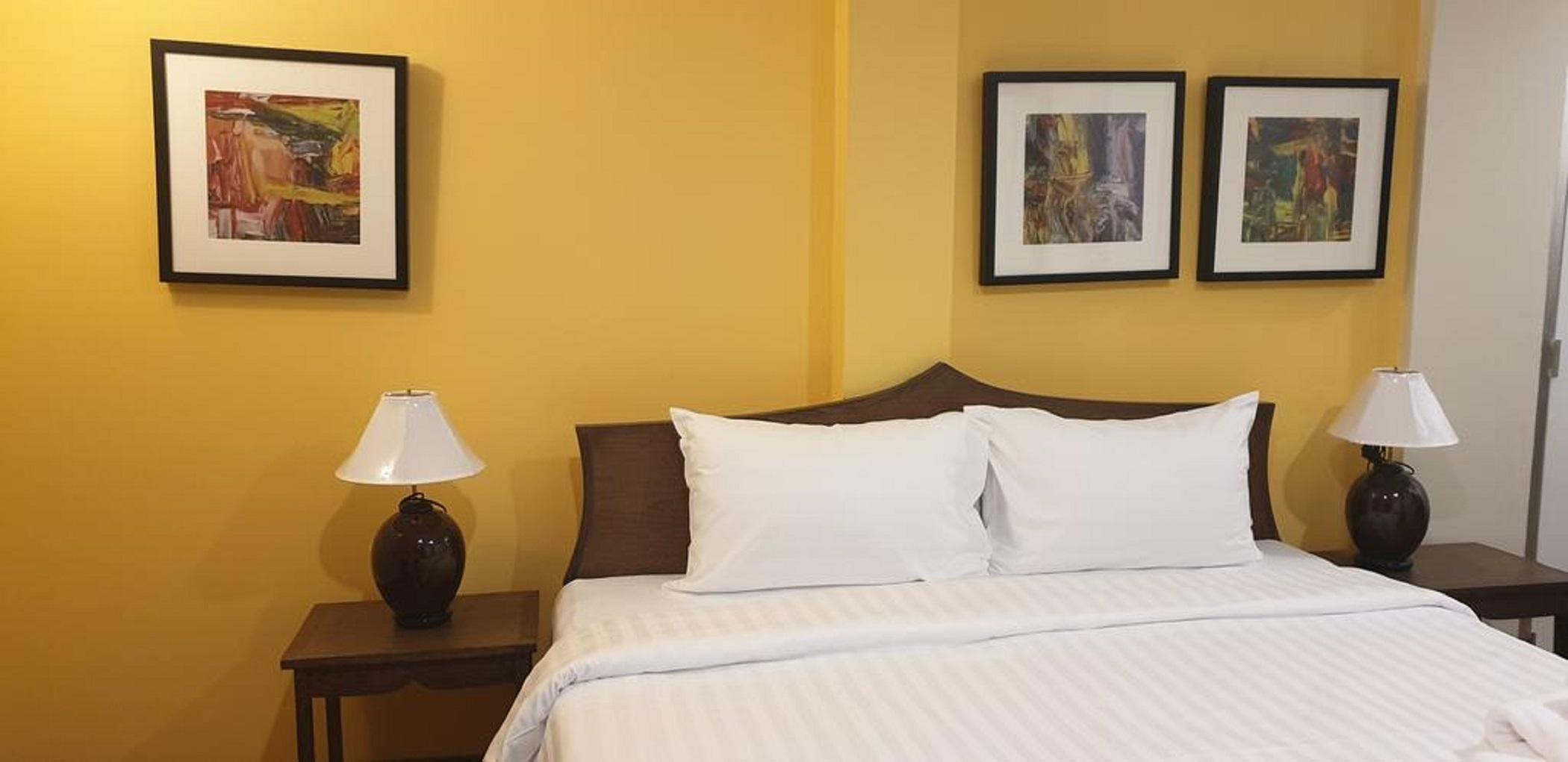 Vinary Hotel Sukhumvit Бангкок Экстерьер фото